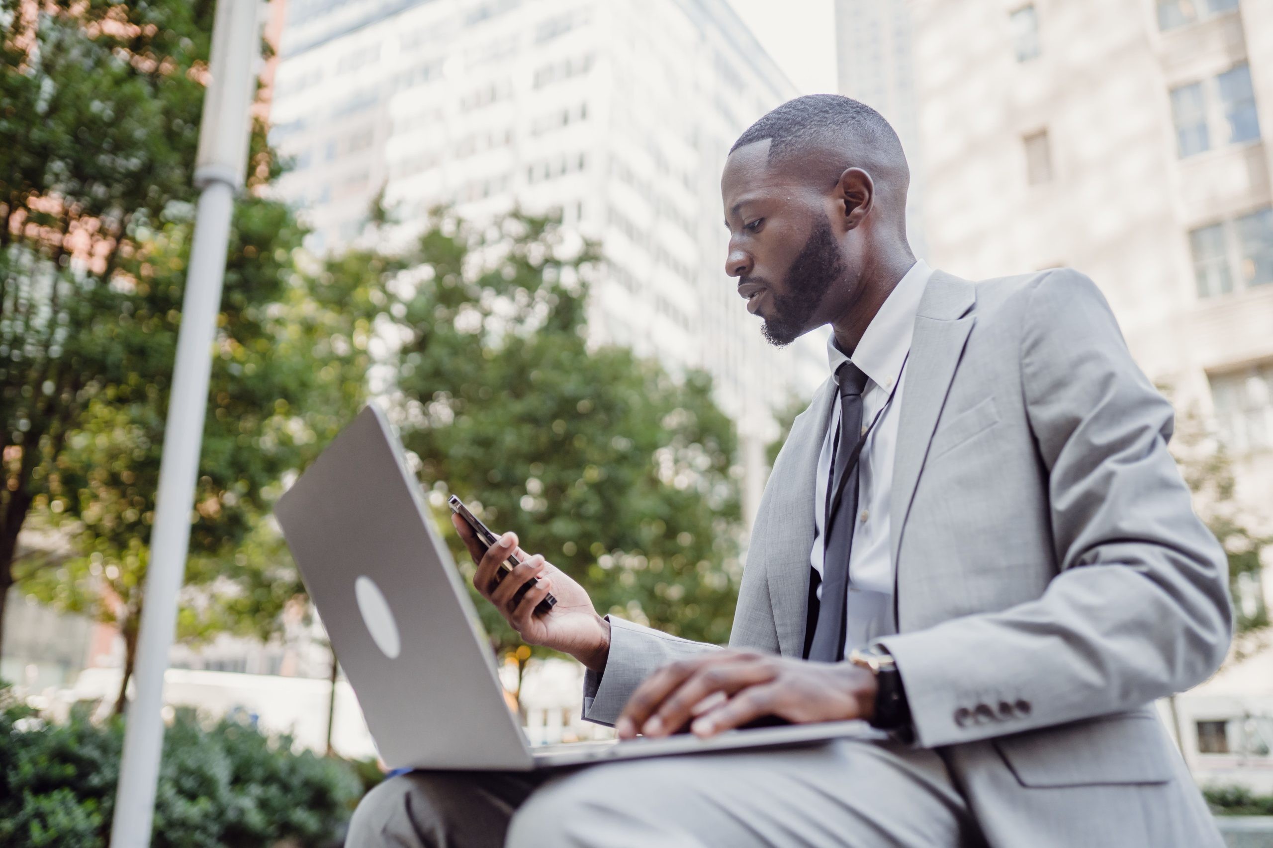 How to Start a Wholesaling Real Estate Business?